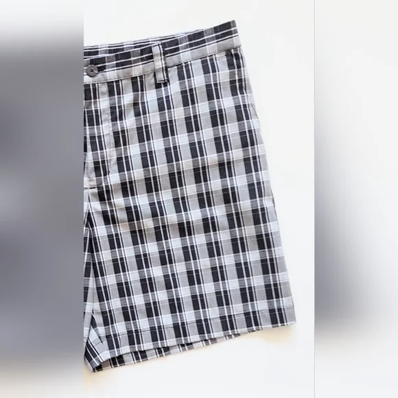 Adidas Golf Shorts Mens Size 38 Black White Plaid - Picture 3 of 7